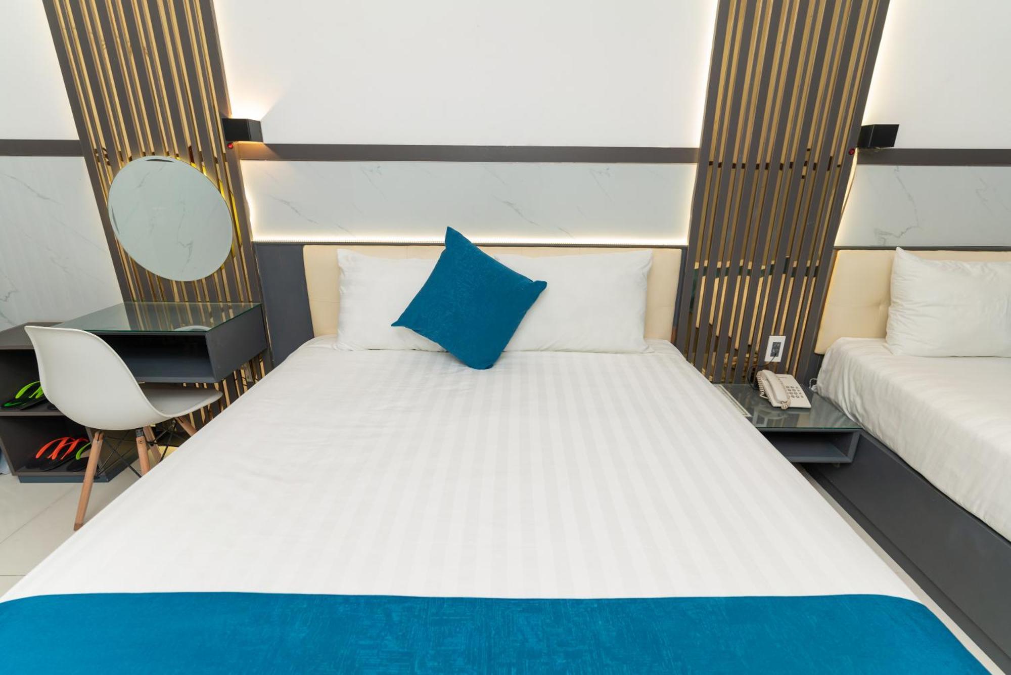 Prince Hotel 2* TP. Hồ Chí Minh